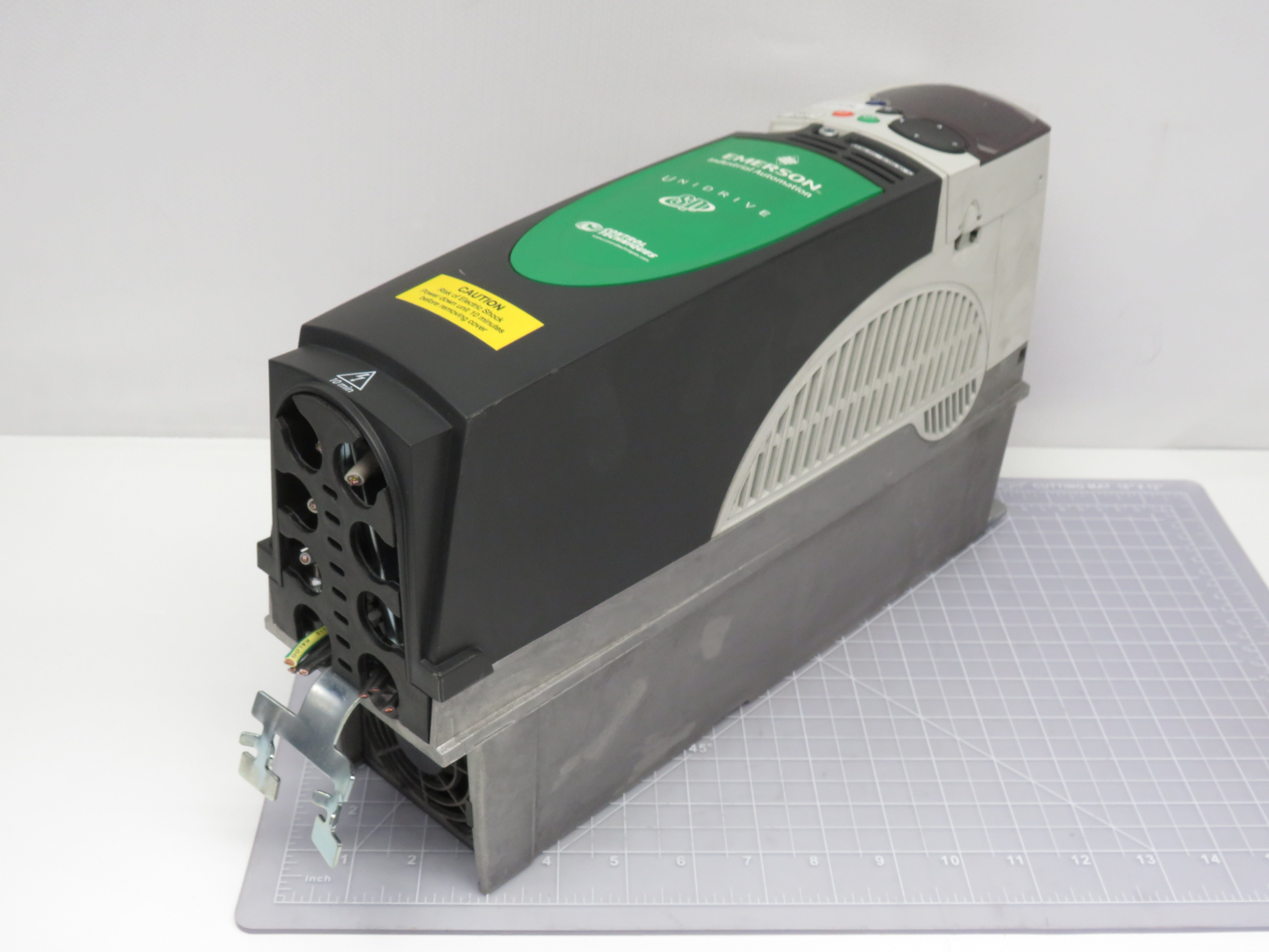 Emerson SP1401 AC Drive 380-480VAC Normal duty - 2.8A T168980 | eBay